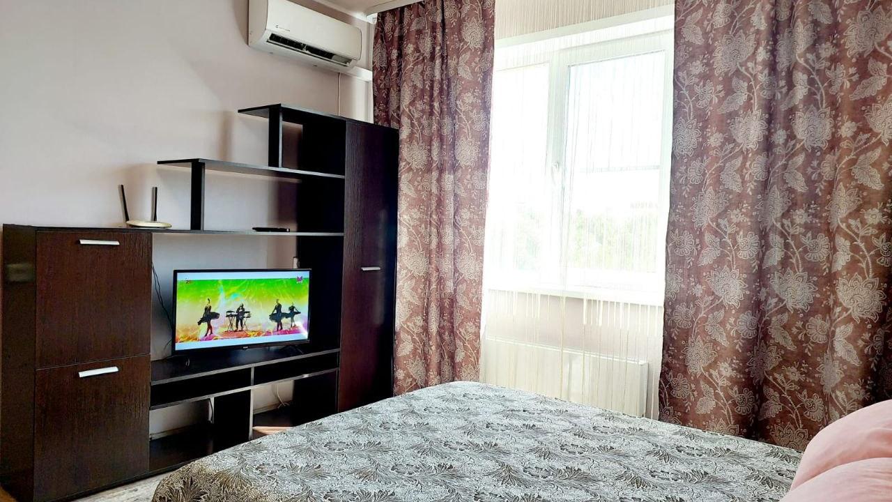 Real photos of Apartments on Semilukskaya street