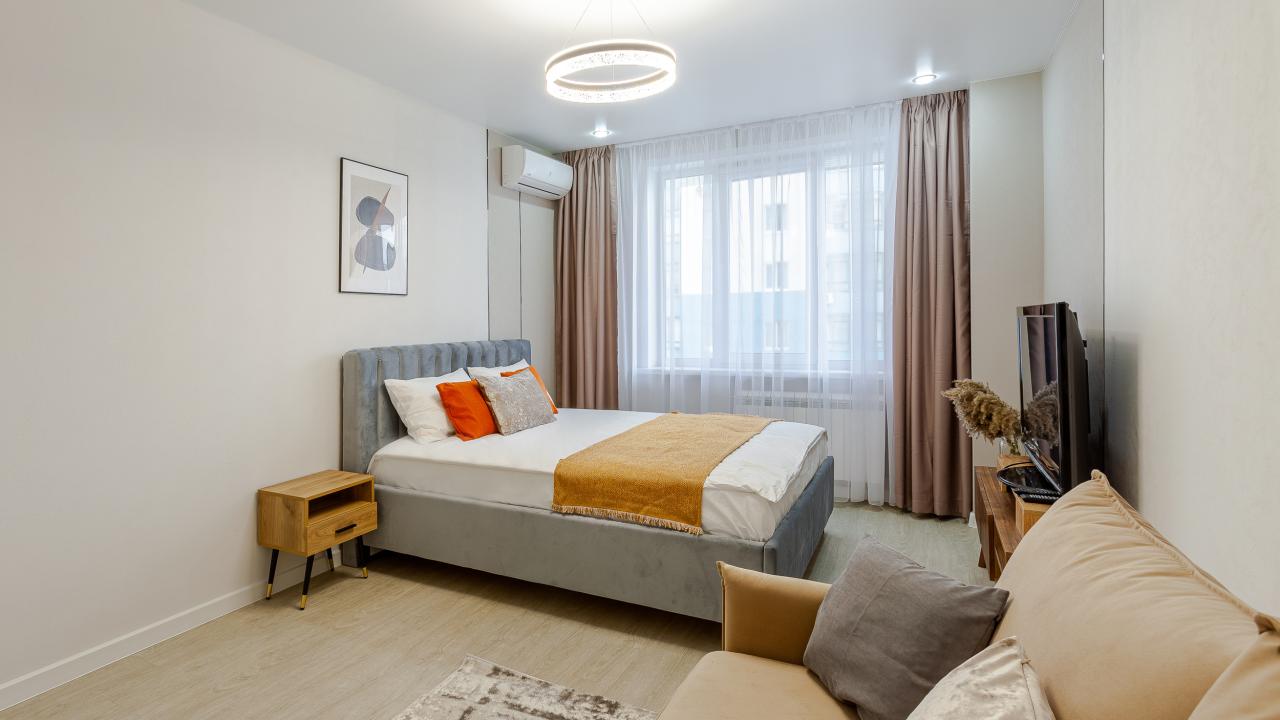 Real photos of RentPlaza on Lunacharsky street 3