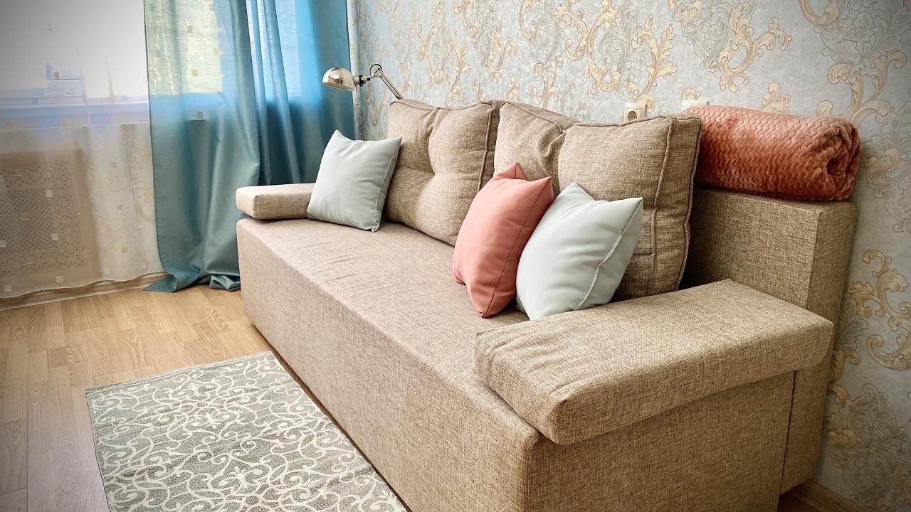 Реальные фото Rental Family Rooms (Рентал Фэмили) на улице Владимира Невского 25/3