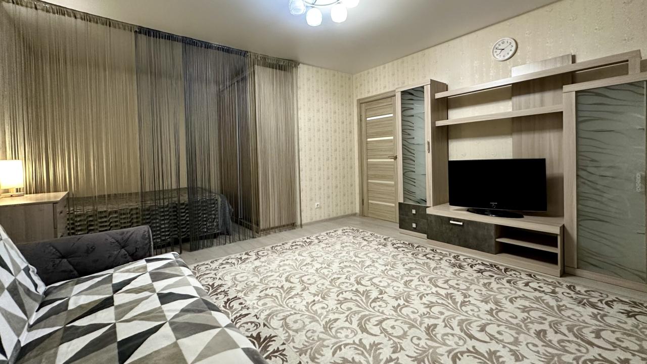 Real photos of Apartments on Volodarsky street 52/55
