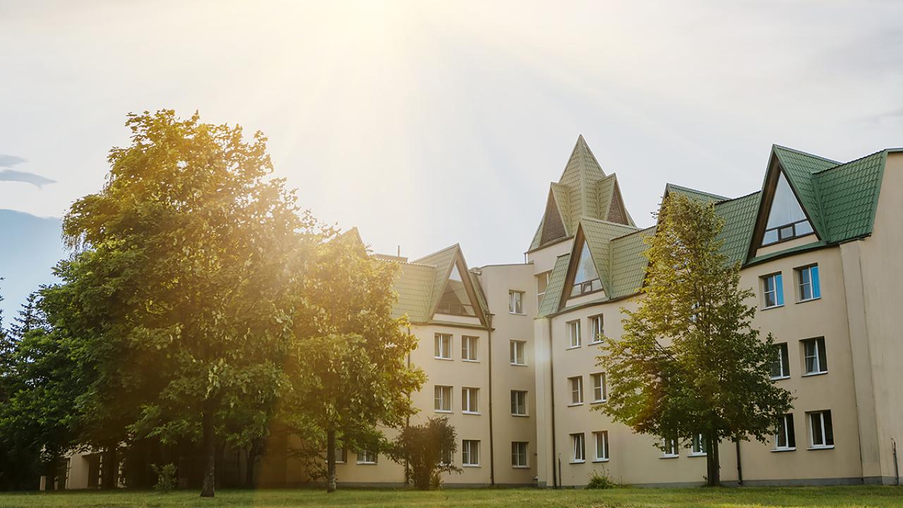 Real photos of Emmauss Volga Club