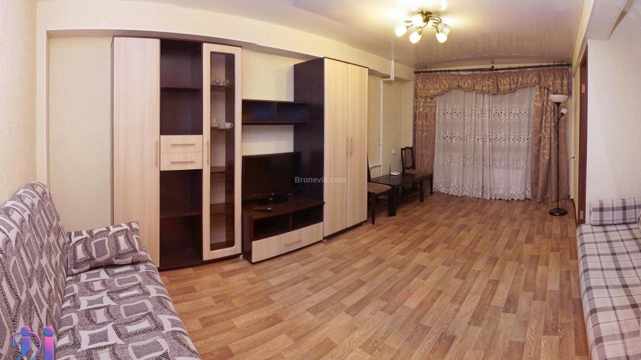 Real photos of 2U (Tu Yu) on Borsoeva street 23
