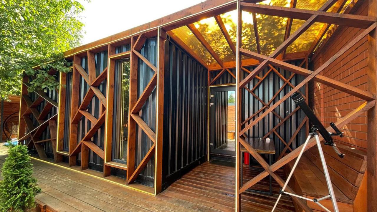 Real photos of Ultramodern house for two in New Moscow