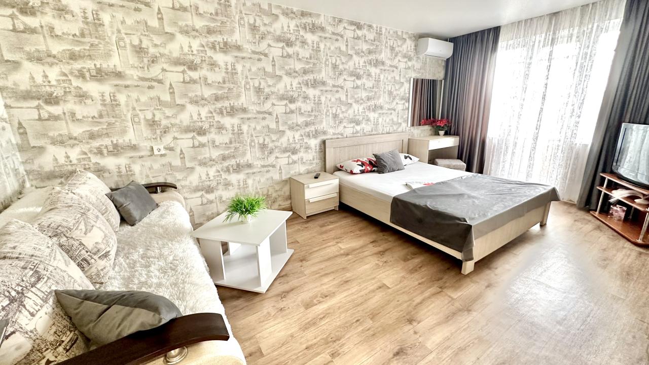 Real photos of Apartment on Zavenyagina street 6/2