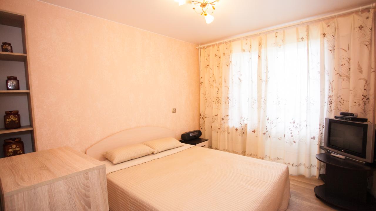 Real photos of Neva Bed (Neva Bed) on Bogaychuk Street