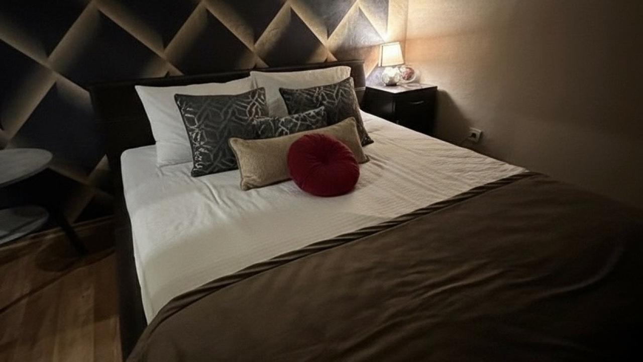 Real photos of One-room apartment on 40 Stakhanova Street