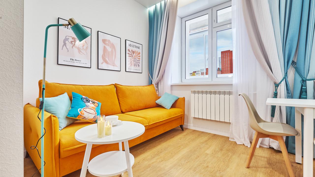 Real photos of Petrovsky Apartments on Krasnoarmeyskaya Street