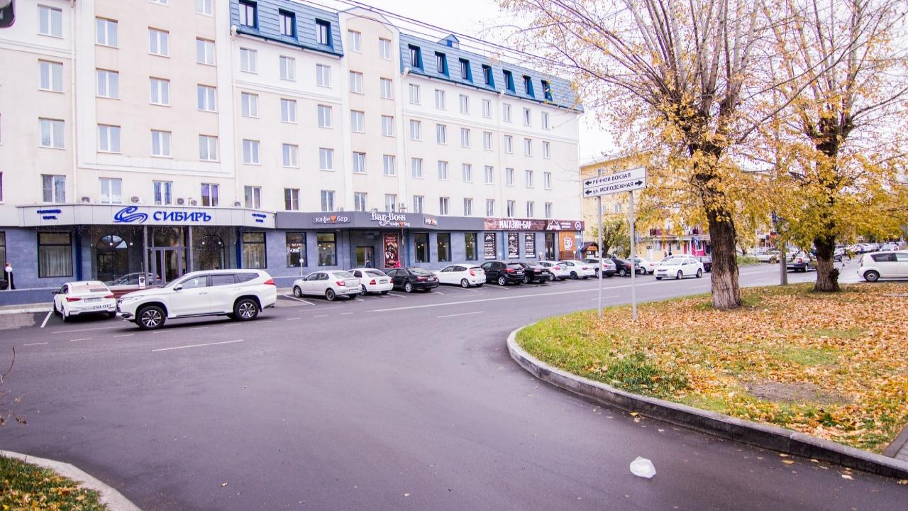 Real photos of Zhivitut on Socialist Avenue