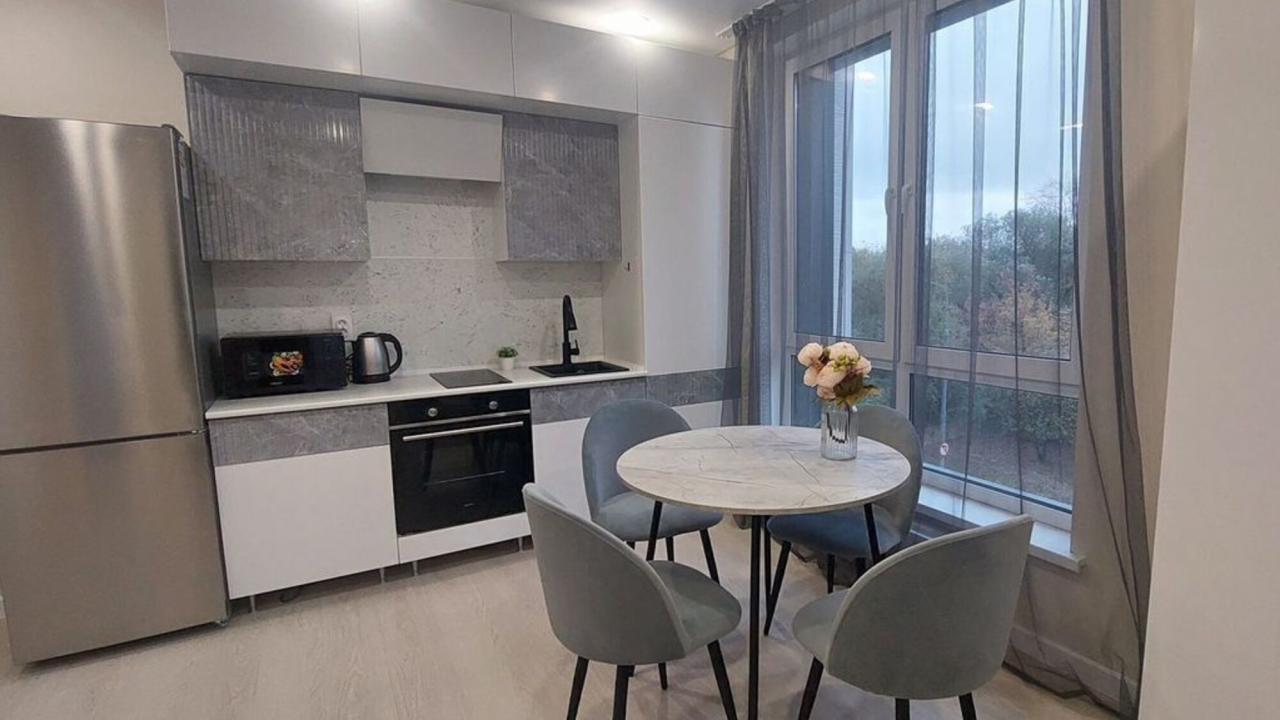 Real photos of Apartments on the street of the Pilot Oskanova