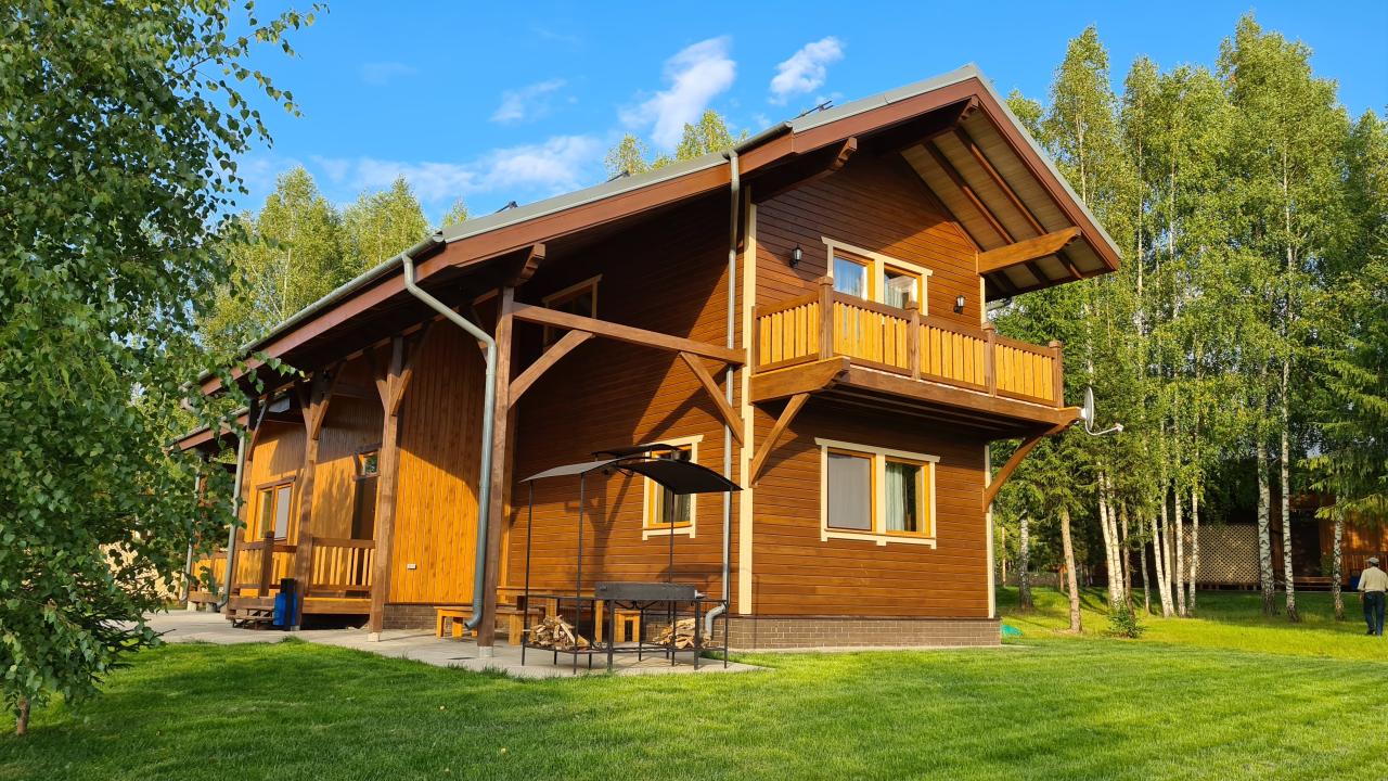 Real photos of House B3 at the recreation center Novosti Park