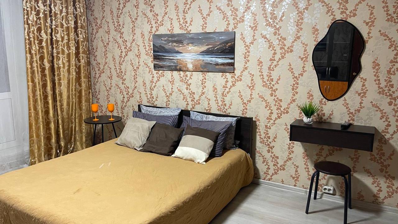 Реальные фото Милана на улице Кустанайская