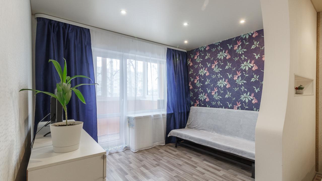 Real photos of The Apartment Is Not A Question for Steelworkers