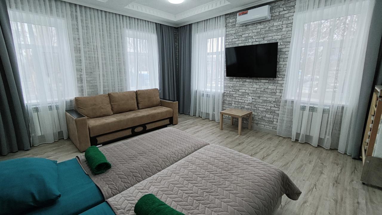 Real photos of Apartments on Lenin 157