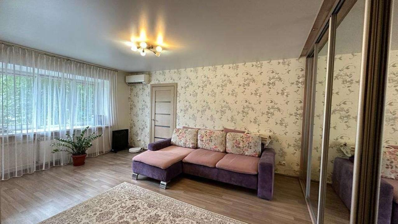 Real photos of Apartments on Prospekt imeni Gazeta Krasnoyarsk Worker 74A