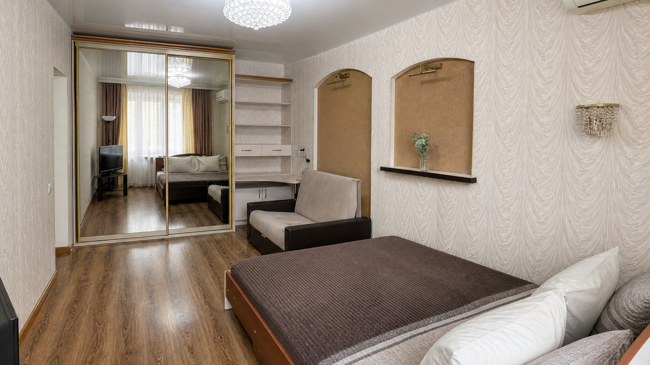 Real photos of ApartLux on Chayanov