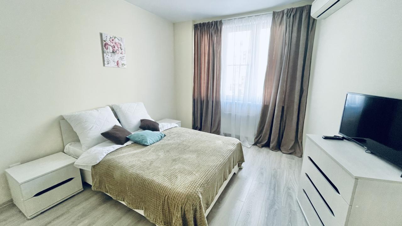 Реальные фото Vegas apartments (Вегас апартментс) на улице Маршала Баграмяна, 1