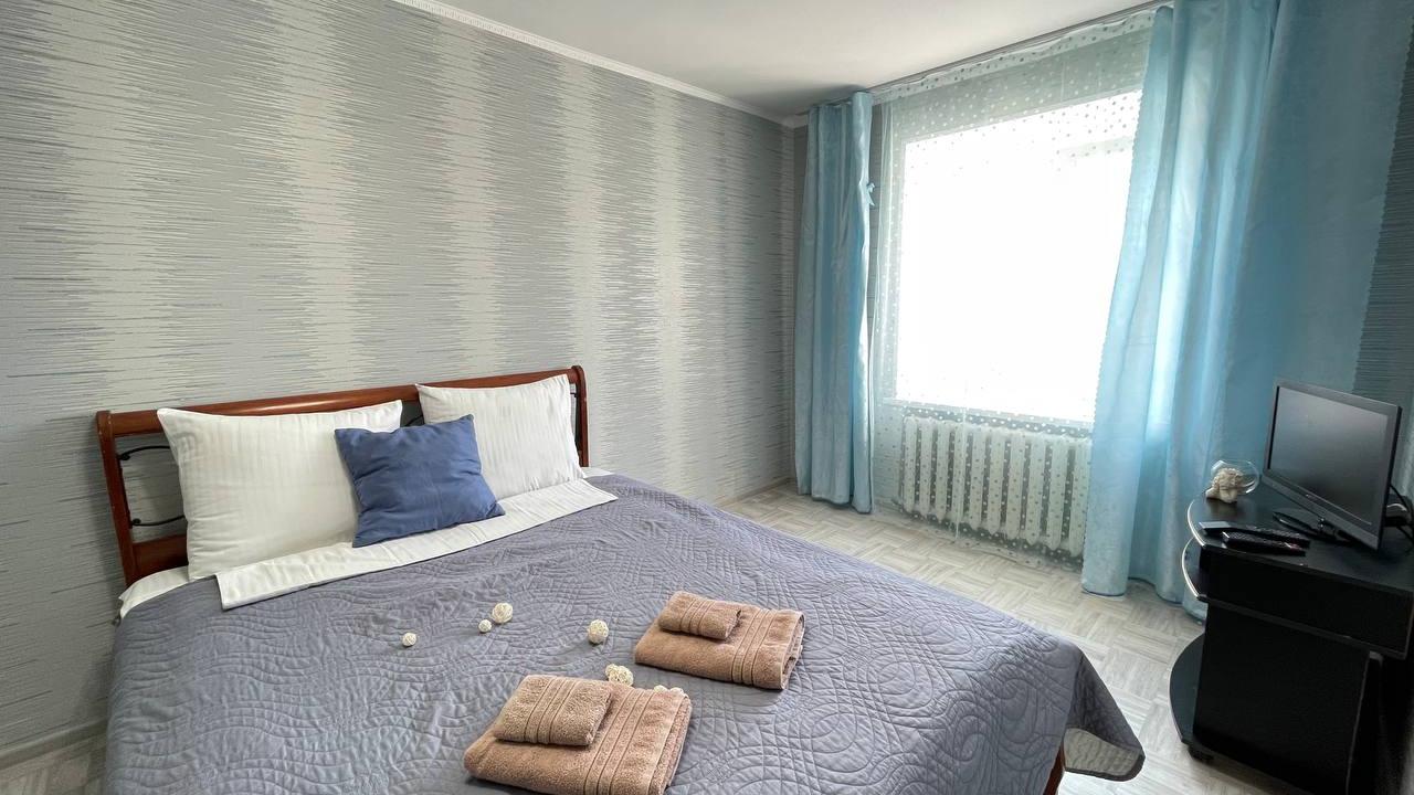 Real photos of ApartLand on Kopylova Street