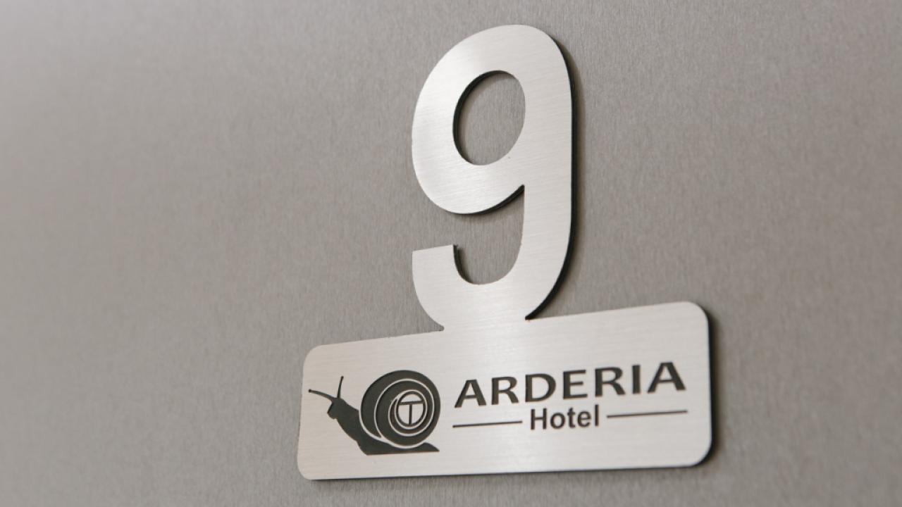 Real photos of Arderia (Arderia)