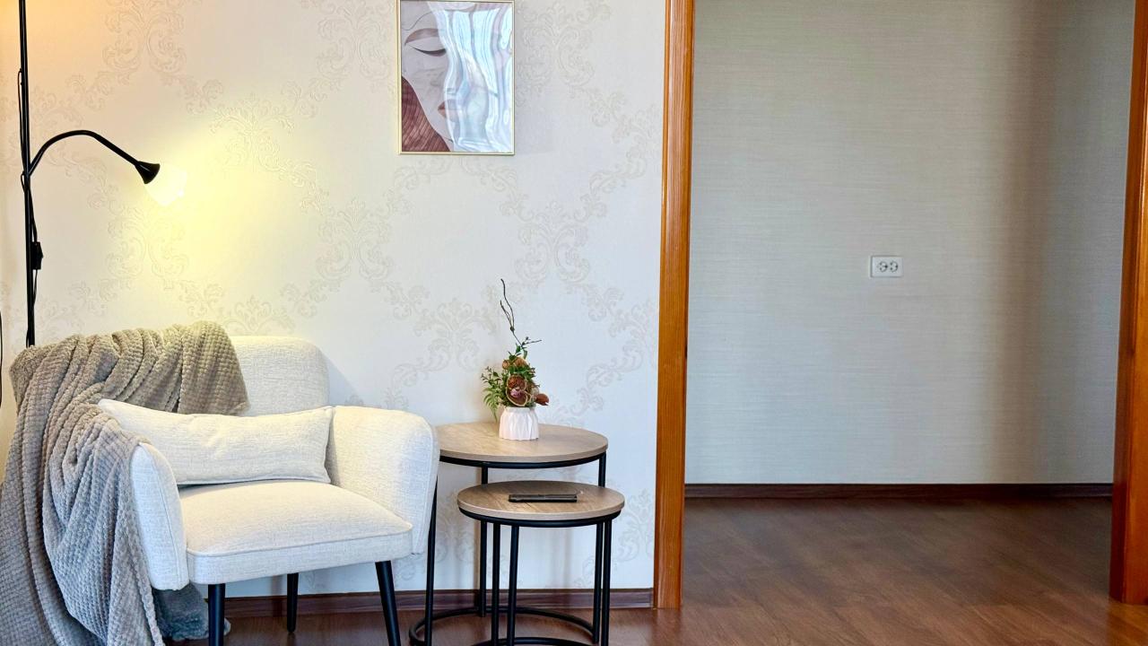Real photos of Apartments on Stroiteley Avenue 2V