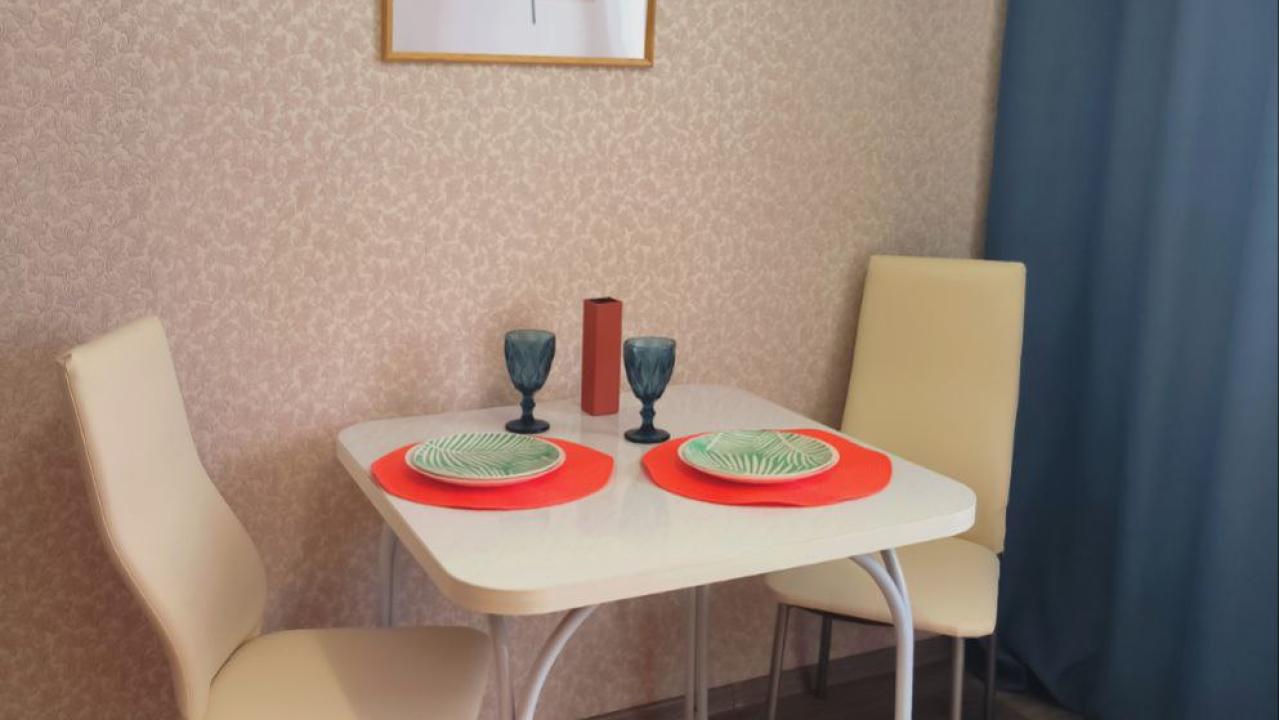 Реальные фото Apartments on Molodezhny Prospekt, 7