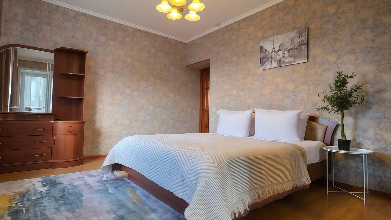 Real photos of Cozy house on Savushkina street 4 building 2