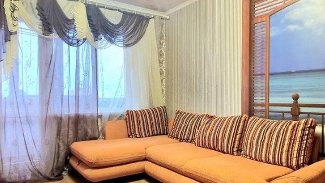 Real photos of Apartments on 63 Kosmonavtov Avenue