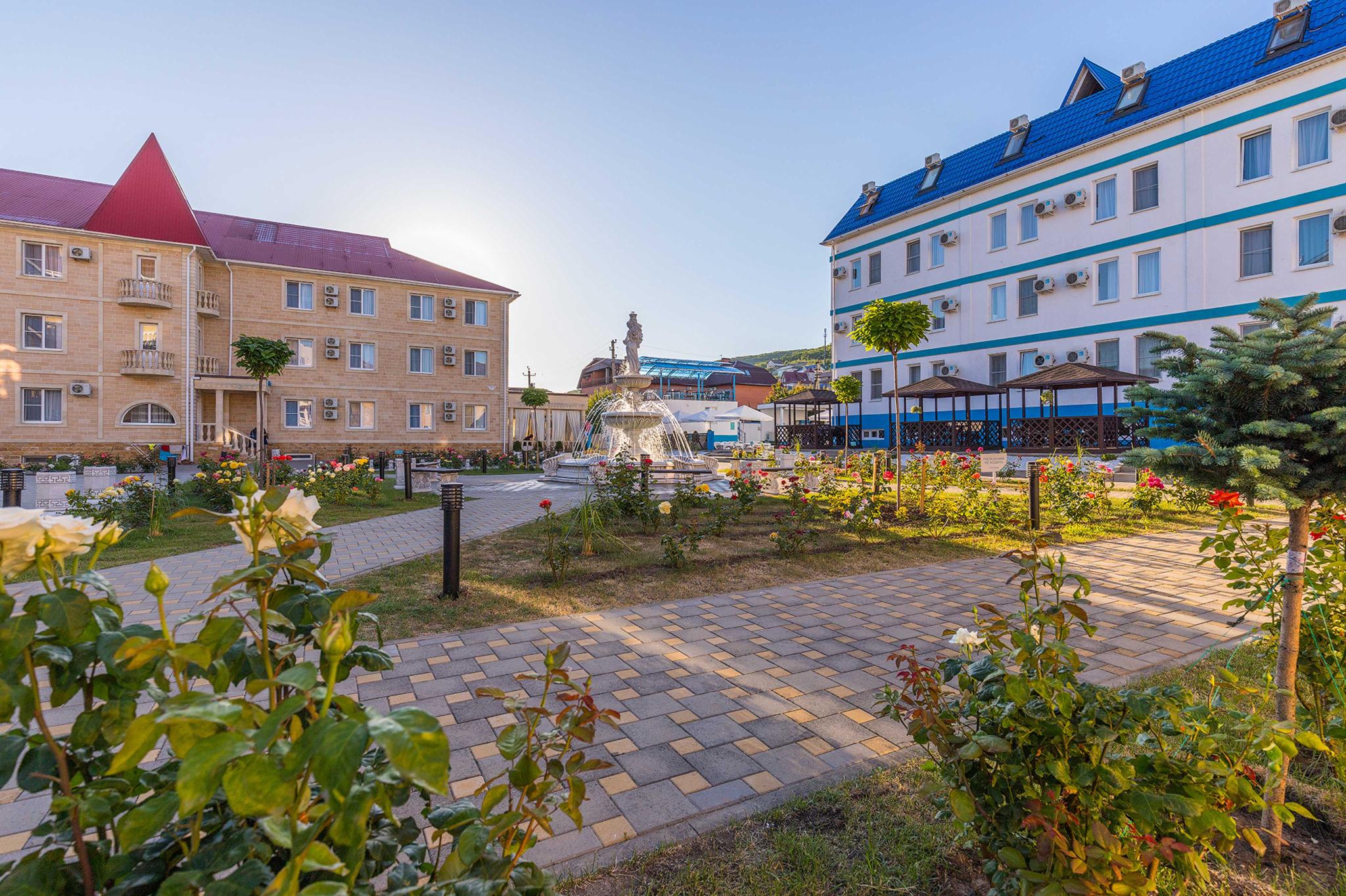 МоРеми Ultra All Inclusive Family Hotel - 4