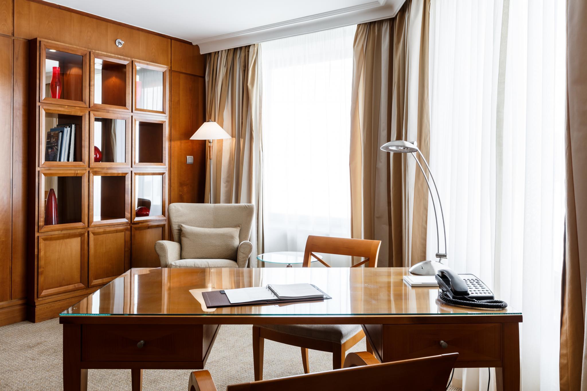 Ararat Park Hotel Moscow (Арарат Парк Хаятт Москва) - 12