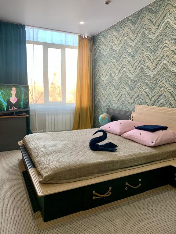 Номер улучшенный с 1 двуспальной кроватью 4