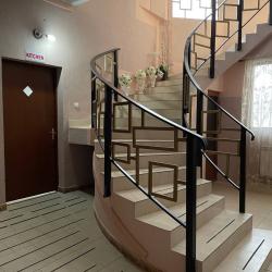 Номер стандарт семейный с 2 односпальными и 2 двуспальными кроватями