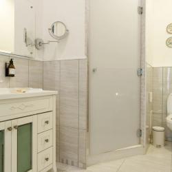 Номер полулюкс с 1 двуспальной кроватью Прованс № 40