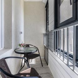 Фото Апартаменты на улице Петра Полушкина 4