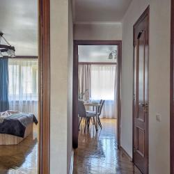 Фото Апартаменты на улице Нелюбина 25 (3)