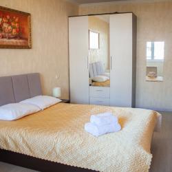 Фото Отель Sun City Apartment (Сан Сити Апартмент) на улице Комсомольская