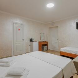 Фото Отель Зеленый попугай