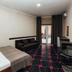 Фото Отель Lyudmila (Людмила)