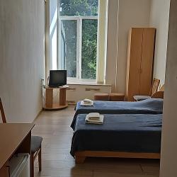 2-местный номер стандарт эконом с 2 односпальными кроватями