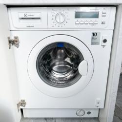 Фото Апартаменты на набережной Генерала Карбышева 8