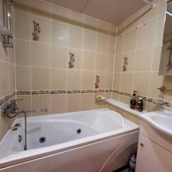 Фото Апартаменты на улице Ленина 331