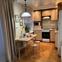 Фото Апартаменты на улице Пушкинская 245а