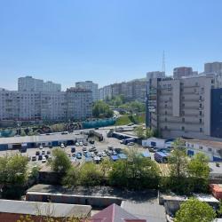 Фото Отель Уютная, новая однокомнатная квартира в центре города а