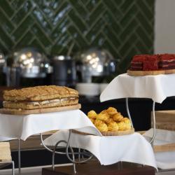 Фото Отель Orient Hotel Bishkek (Ориент )