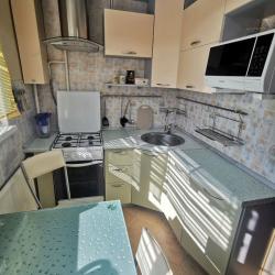 Фото Апартаменты на улице Геологоразведчиков 6