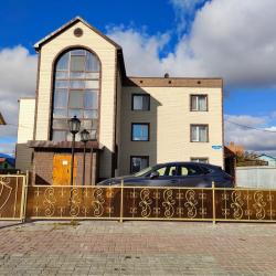 Фото Отель СоветникЪ (бывш. На Рознина)