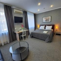 Номер стандарт улучшенный с 1 двуспальной кроватью