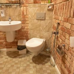 Номер стандарт улучшенный с 1 двуспальной кроватью (мансарда)