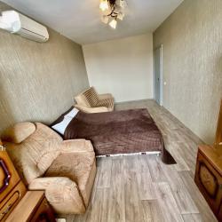 Фото Апартаменты на улице Транспортная 12/4