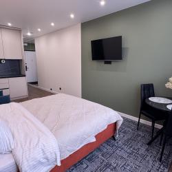 Фото Апартаменты на улице Родионова 136Б, 3 этаж