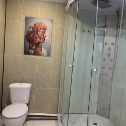 Коттедж стандарт с 1 двуспальной кроватью Фиолетовый дом