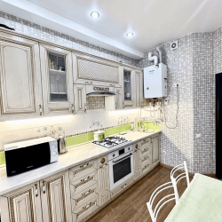 Фото Апартаменты на улице Полтавская 32/14